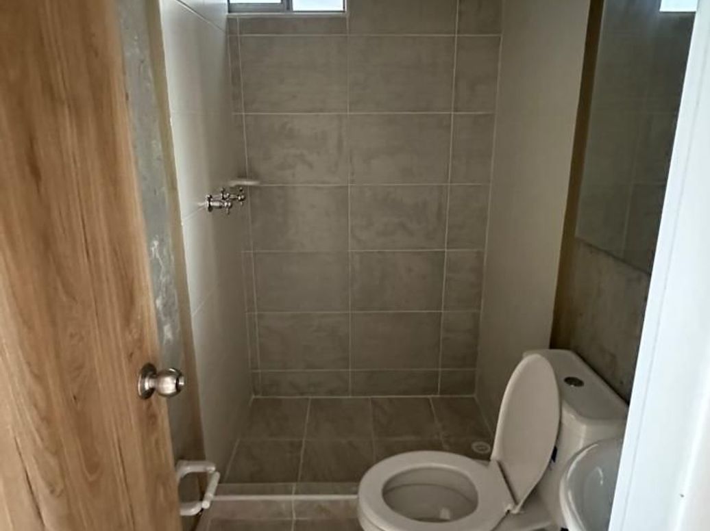 Apartamento de 2 alcobas en venta en Casa Blanca, Bogotá, 42 m² · foto 2 de 11