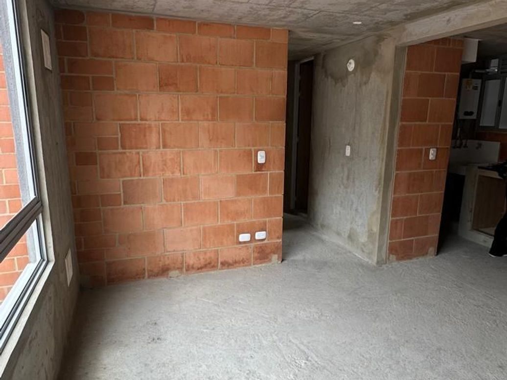 Apartamento de 2 alcobas en venta en Casa Blanca, Bogotá, 42 m² · foto 3 de 11