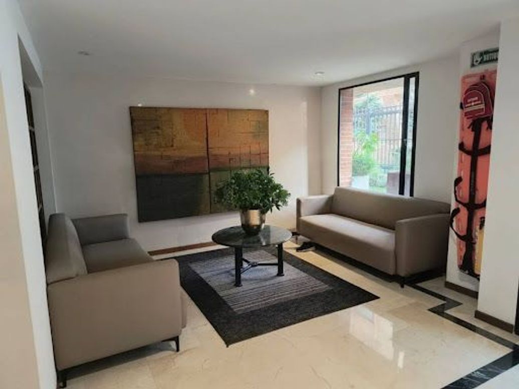 Apartamento de 2 alcobas en venta en Santa Paula, Bogotá, 113 m² · foto 2 de 20
