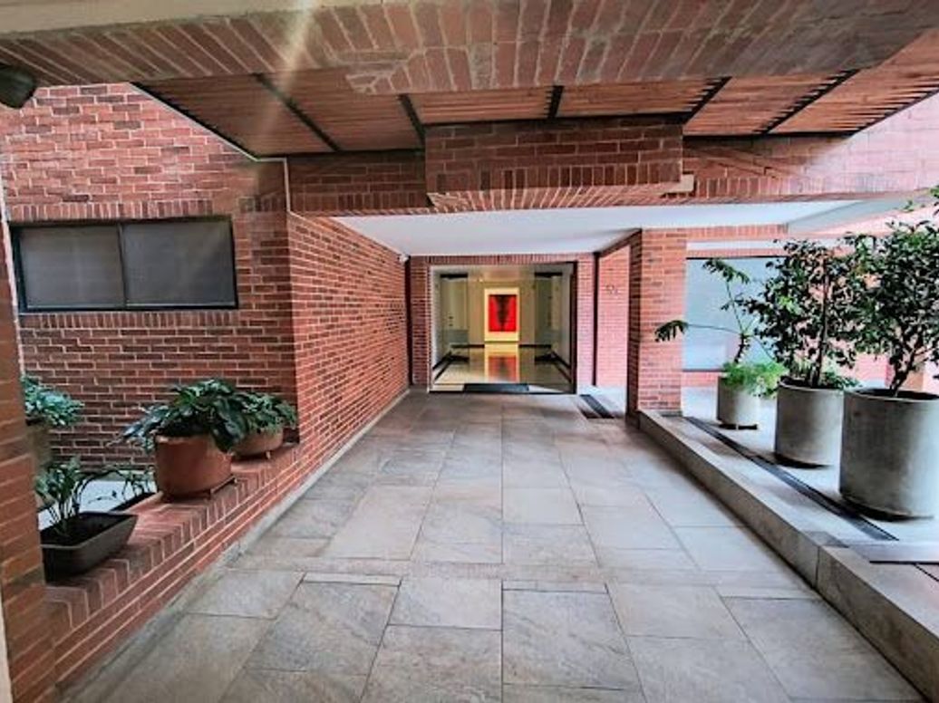 Apartamento de 2 alcobas en venta en Santa Paula, Bogotá, 113 m² · foto 8 de 20