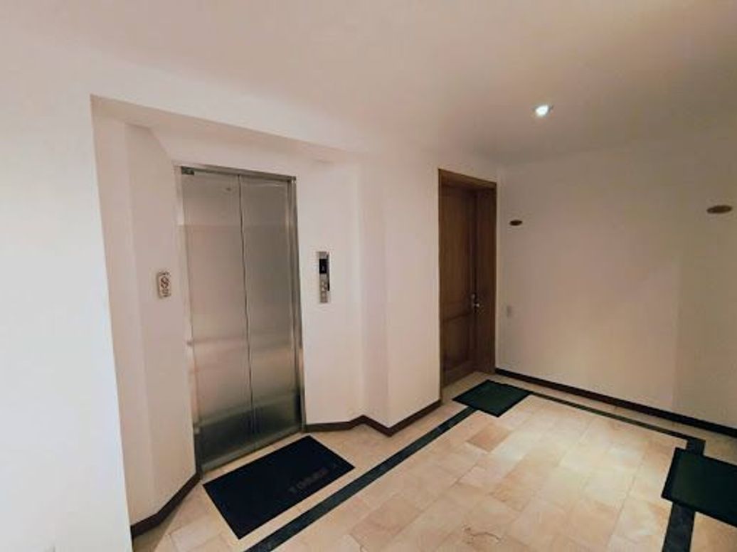 Apartamento de 2 alcobas en venta en Santa Paula, Bogotá, 113 m² · foto 10 de 20