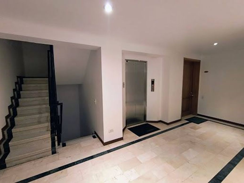 Apartamento de 2 alcobas en venta en Santa Paula, Bogotá, 113 m² · foto 9 de 20