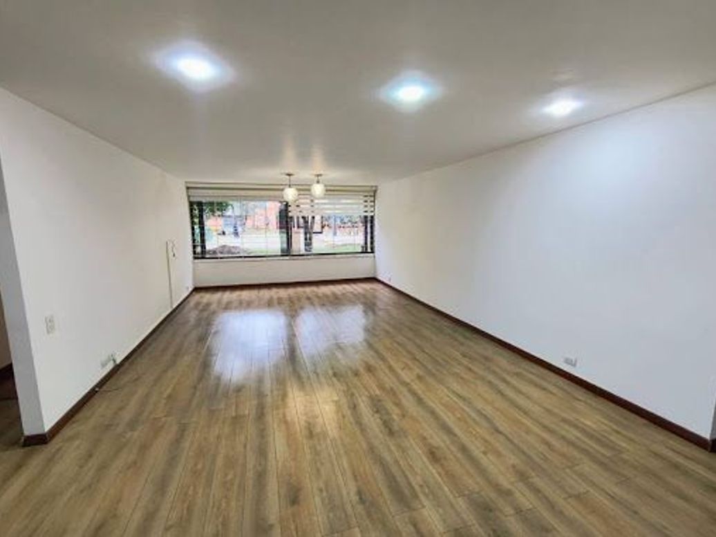 Apartamento de 2 alcobas en venta en Santa Paula, Bogotá, 113 m² · foto 13 de 20