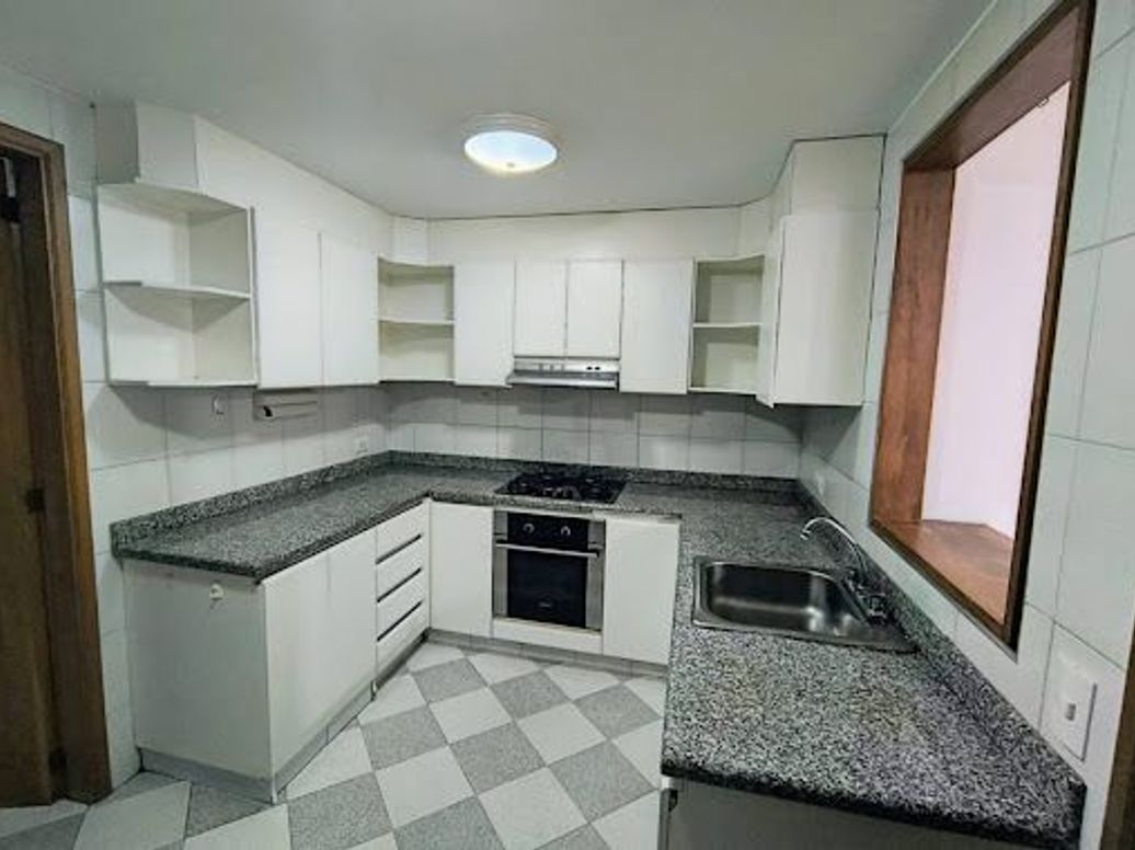 Apartamento de 2 alcobas en venta en Santa Paula, Bogotá, 113 m² · foto 16 de 20