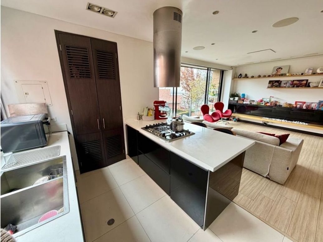 Apartamento de 3 alcobas en venta en La Calleja, Bogotá, 136 m² · foto 17 de 20