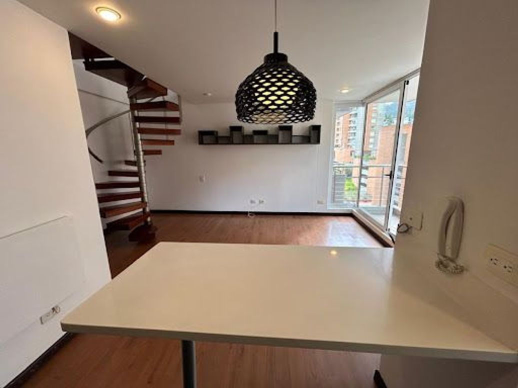 Apartamento de 1 alcoba en venta en Chapinero Noroccidental, Bogotá, 57 m² · foto 6 de 19