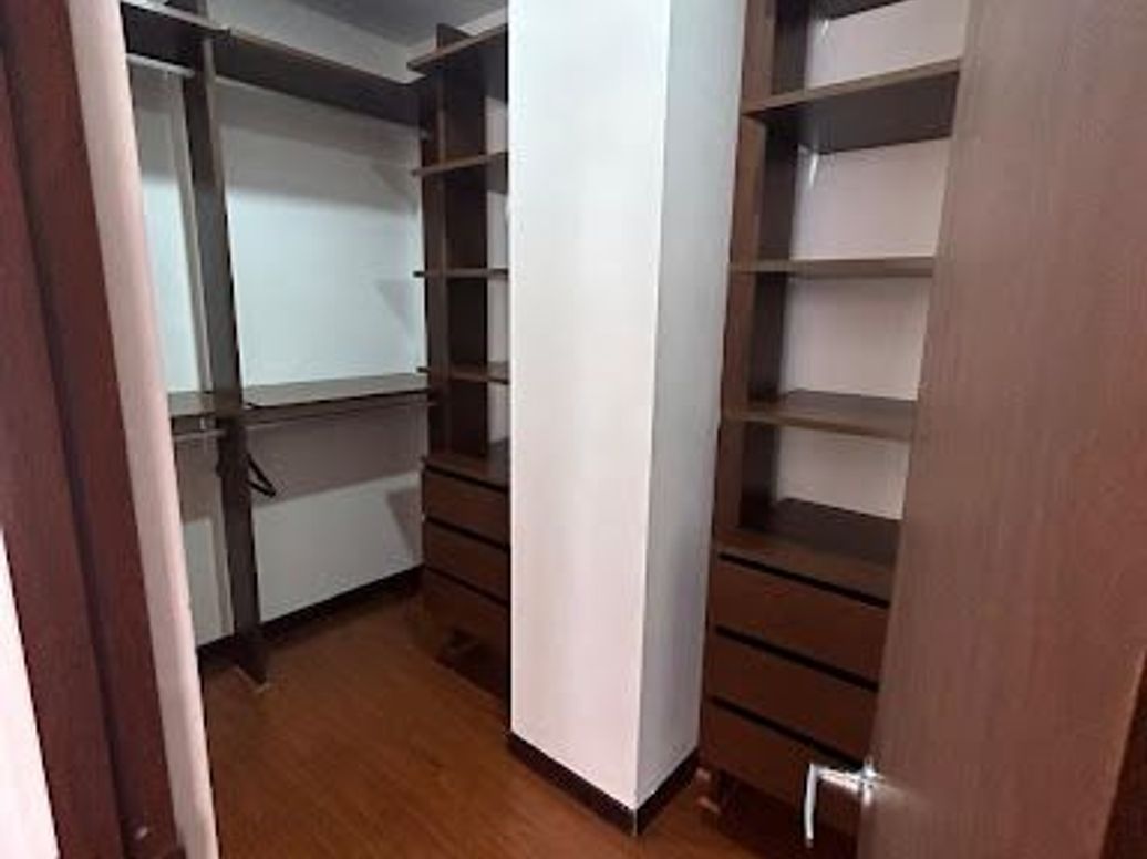 Apartamento de 1 alcoba en venta en Chapinero Noroccidental, Bogotá, 57 m² · foto 14 de 19