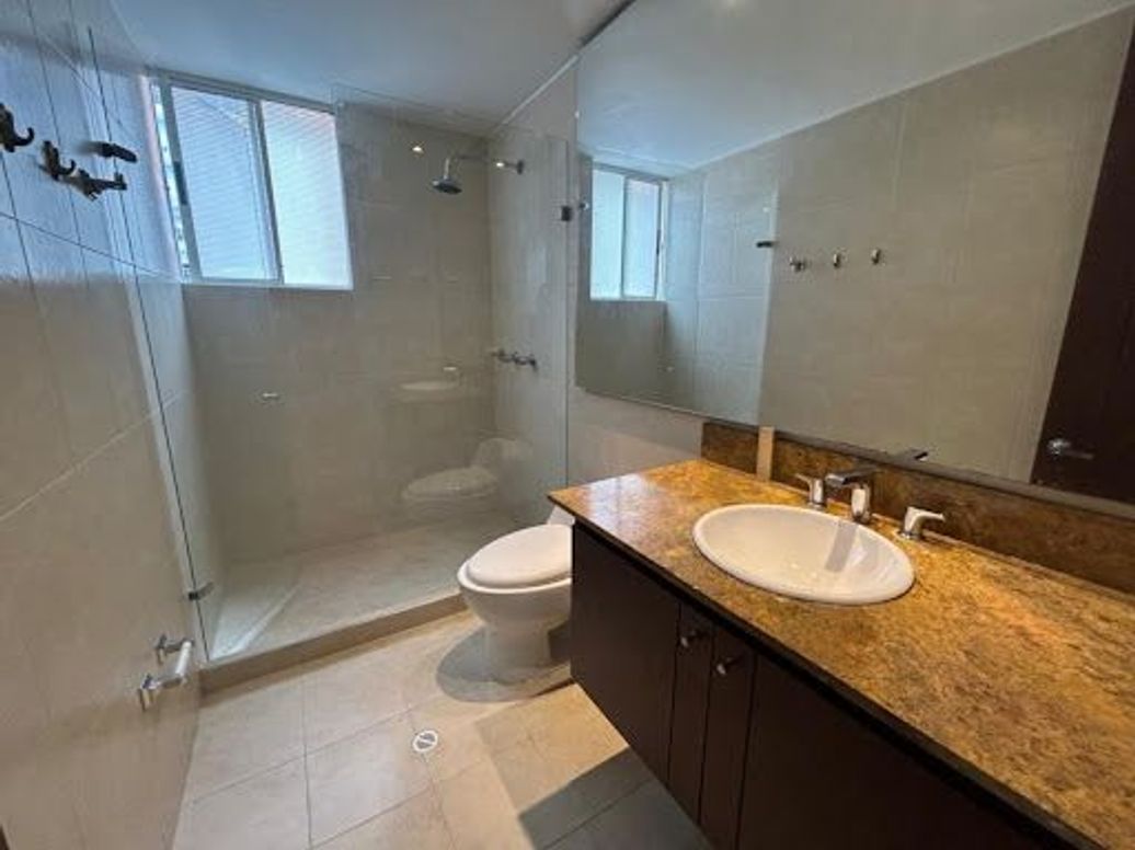 Apartamento de 1 alcoba en venta en Chapinero Noroccidental, Bogotá, 57 m² · foto 15 de 19