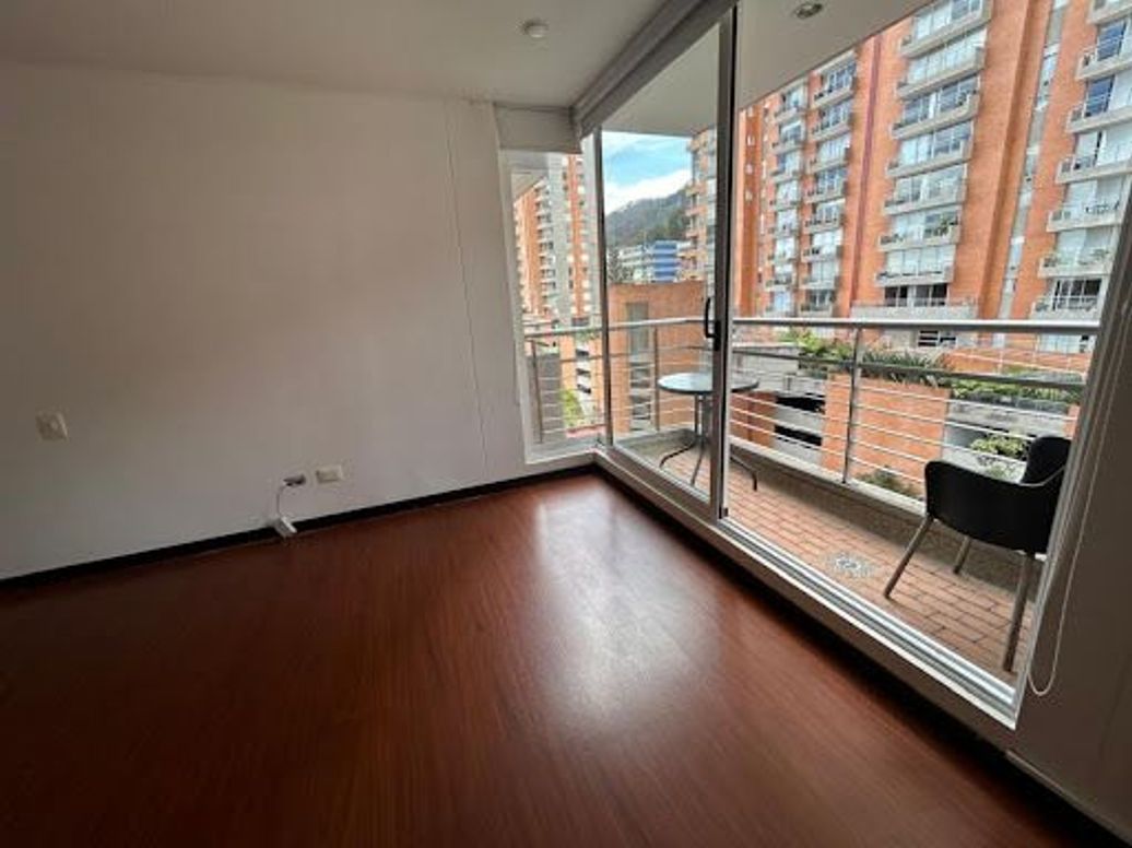 Apartamento de 1 alcoba en venta en Chapinero Noroccidental, Bogotá, 57 m² · foto 12 de 19