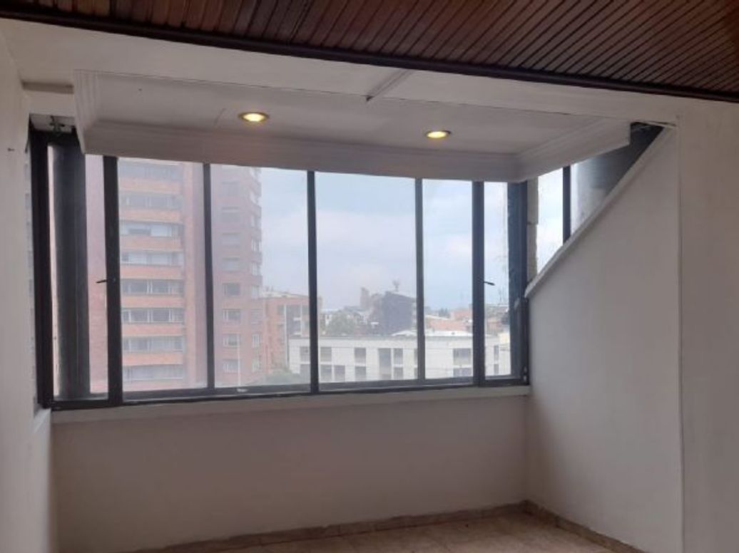 Apartamento de 3 alcobas en venta en Las Américas, Bogotá, 123 m² · foto 10 de 12