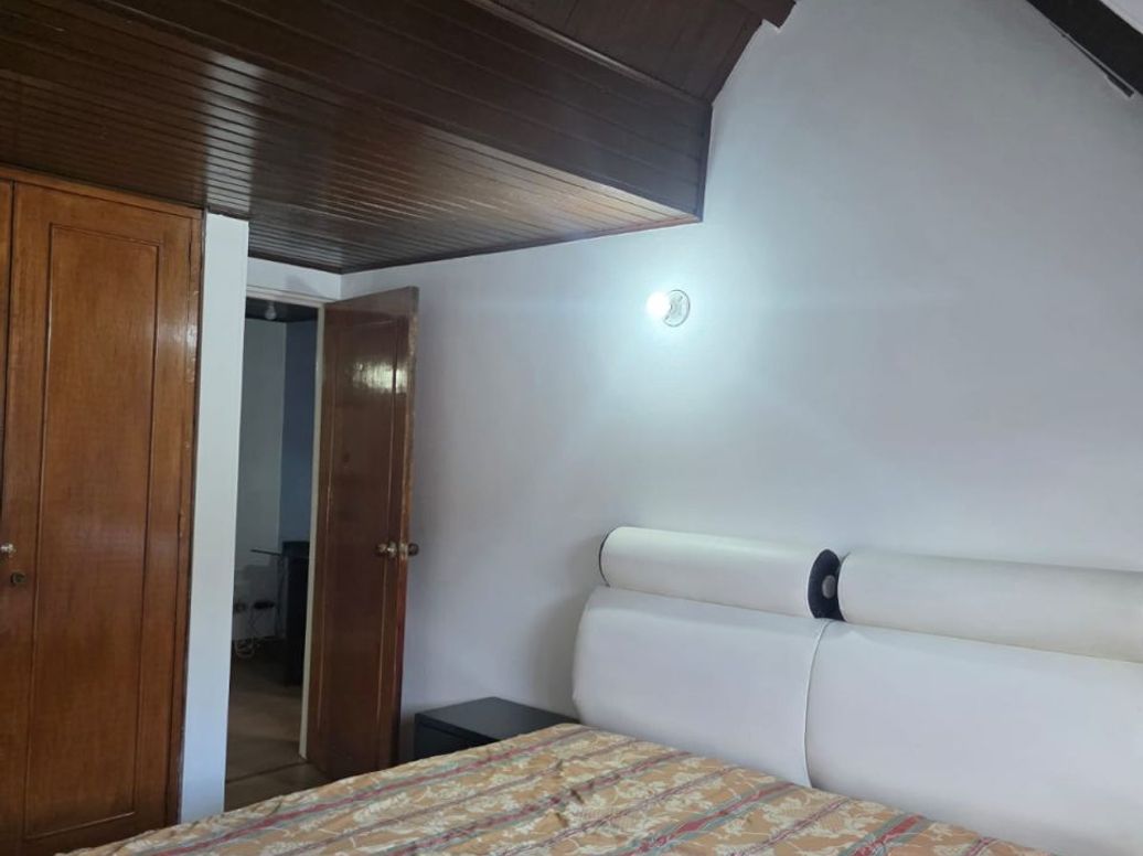 Casa de 5 alcobas en venta en Prado Veraniego Norte, Bogotá, 215 m² · foto 8 de 20