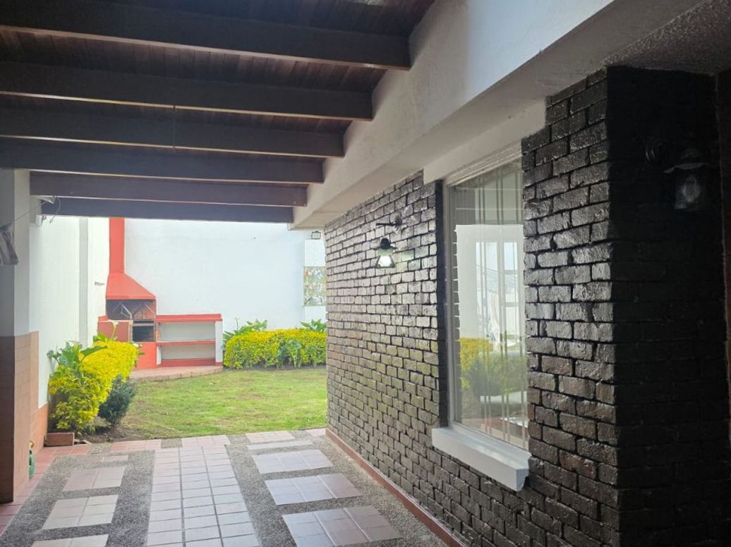 Casa de 5 alcobas en venta en Prado Veraniego Norte, Bogotá, 215 m² · foto 20 de 20