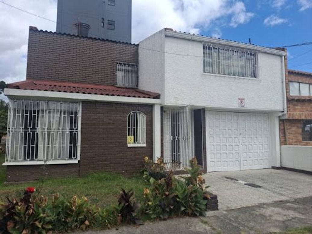 ARRIENDO de CASA en NORMANDIA, BOGOTA en Normandia