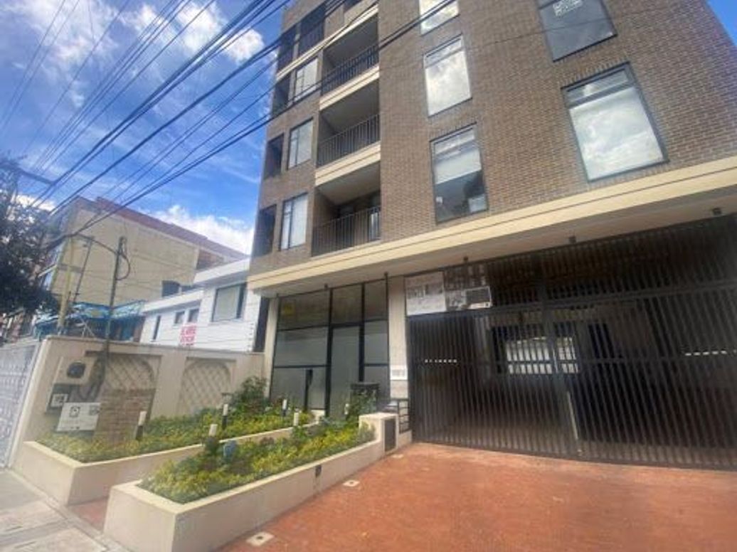 Apartamento de 1 alcoba en venta en Pasadena, Bogotá, 40 m² · foto 3 de 20