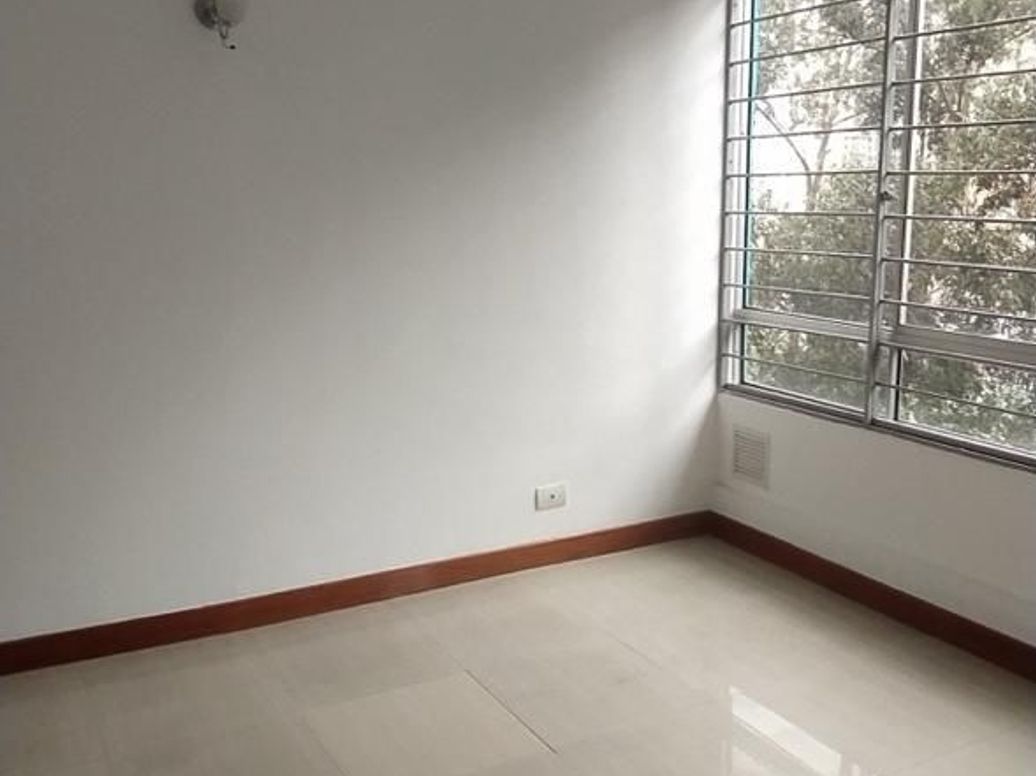 Apartamento de 3 alcobas en venta en Tibana, Bogotá, 76 m² · foto 5 de 17