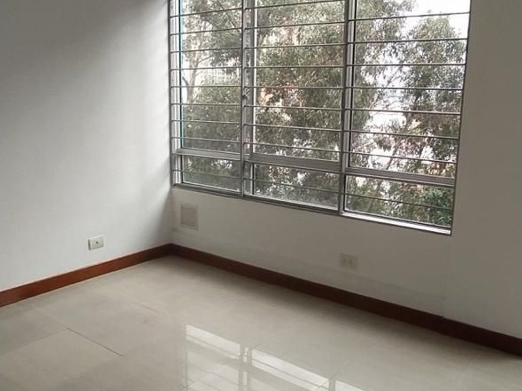 Apartamento de 3 alcobas en venta en Tibana, Bogotá, 76 m² · foto 6 de 17