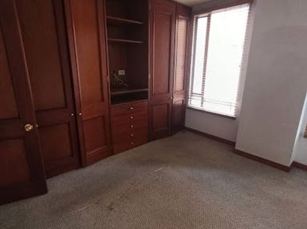 Apartamento de 3 alcobas en venta en Chicó Navarra, Bogotá, 114 m² · foto 10 de 20