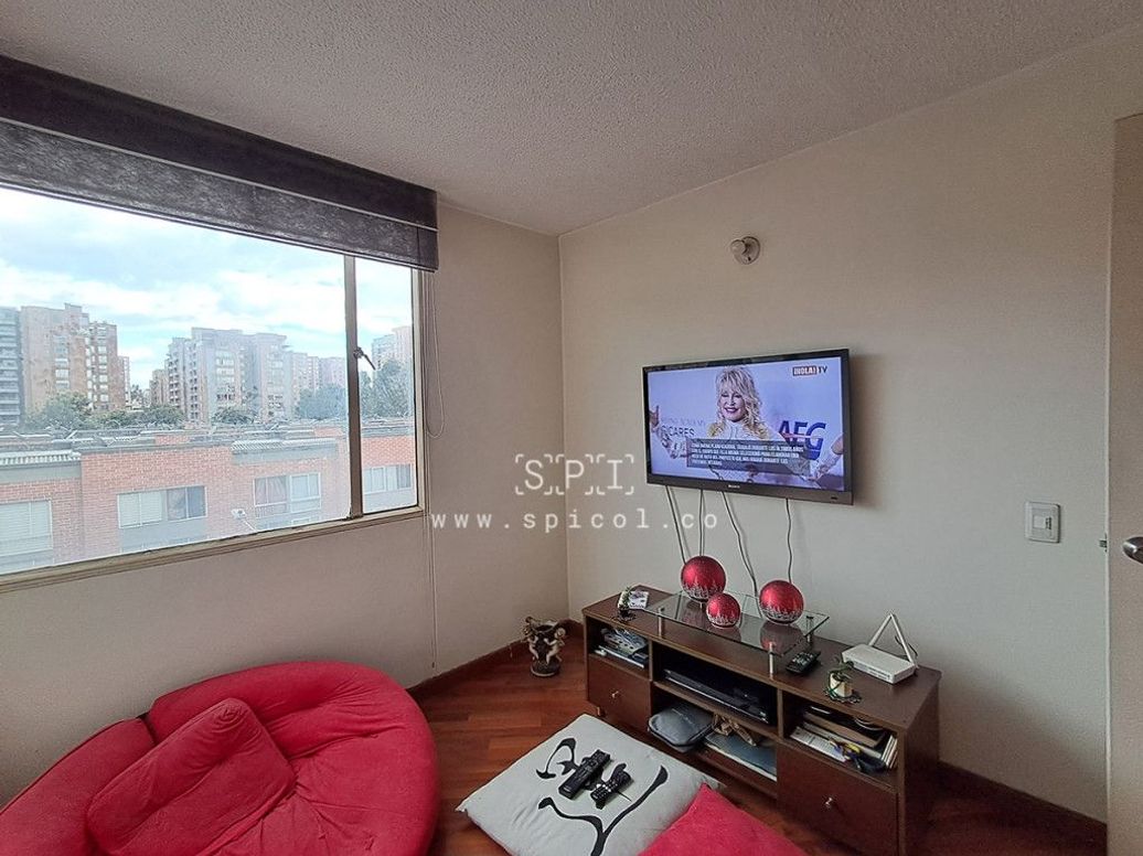 Apartamento de 3 alcobas en venta en El Plan, Bogotá, 56 m² · foto 8 de 13
