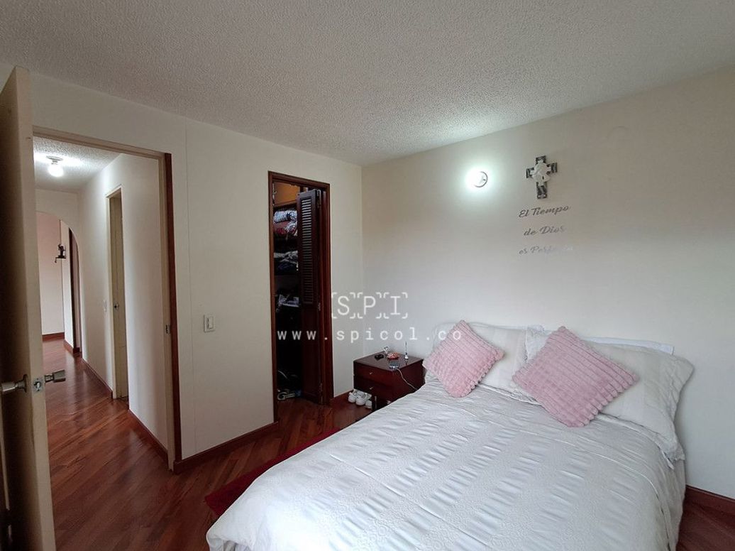 Apartamento de 3 alcobas en venta en El Plan, Bogotá, 56 m² · foto 12 de 13
