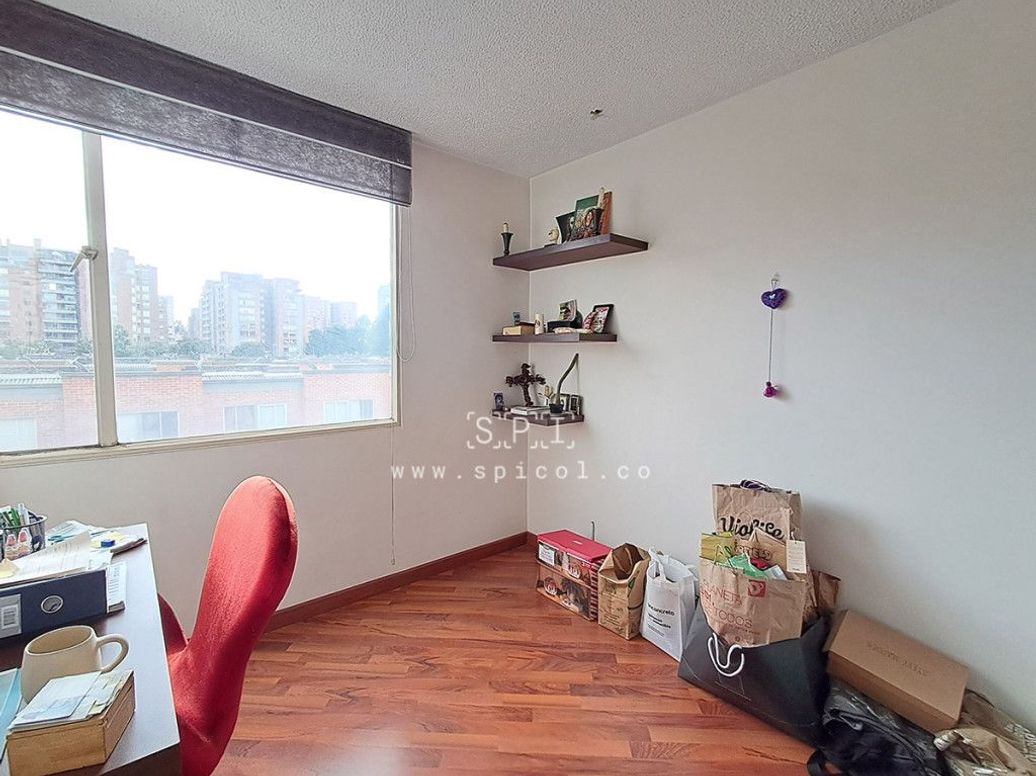 Apartamento de 3 alcobas en venta en El Plan, Bogotá, 56 m² · foto 6 de 13