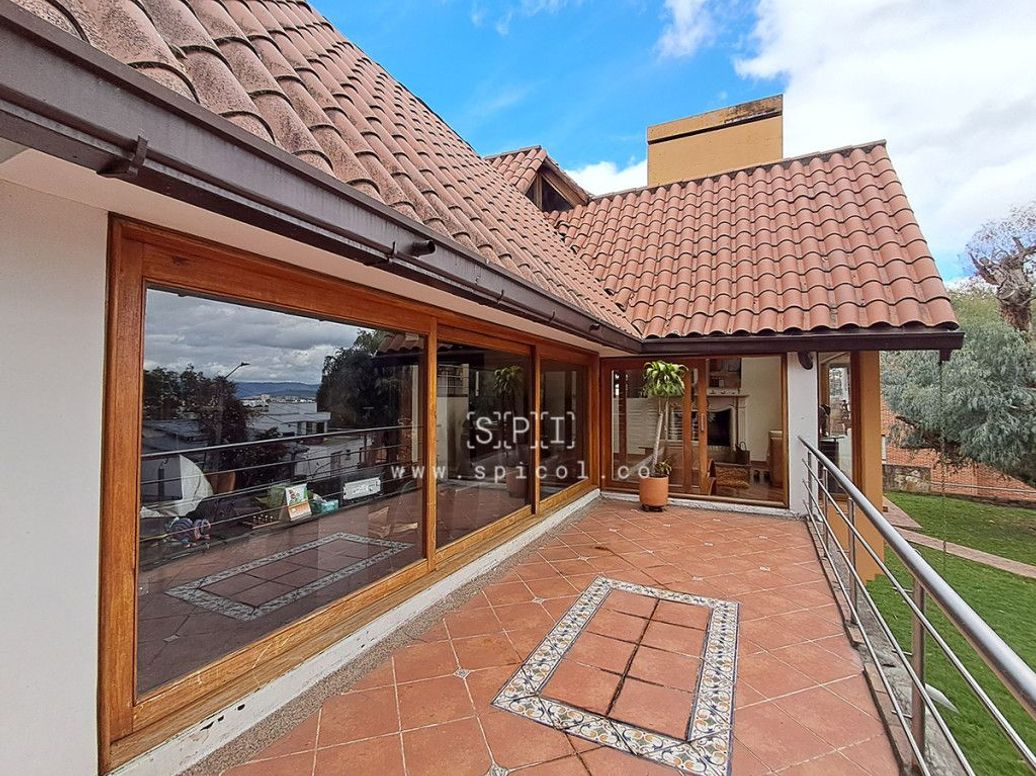 Casa de 4 alcobas en venta en Bosque De Pinos, Bogotá, 932 m² · foto 5 de 20