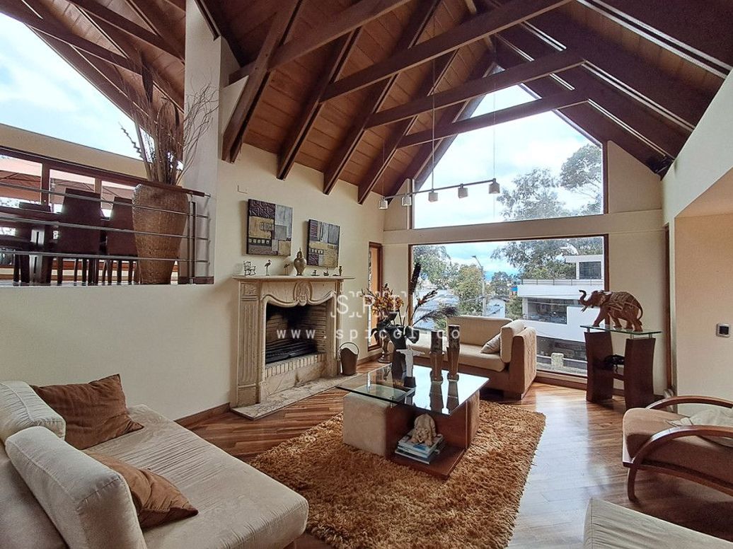 Casa de 4 alcobas en venta en Bosque De Pinos, Bogotá, 932 m² · foto 13 de 20
