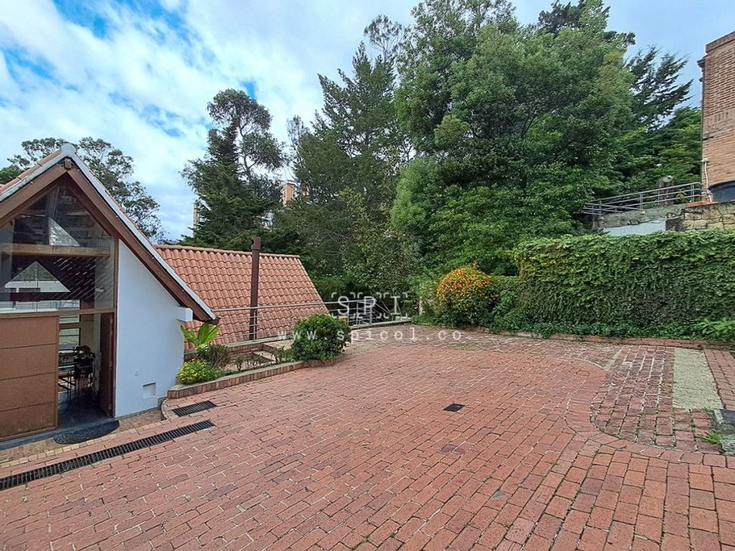 Casa de 4 alcobas en venta en Bosque De Pinos, Bogotá, 932 m² · foto 15 de 20