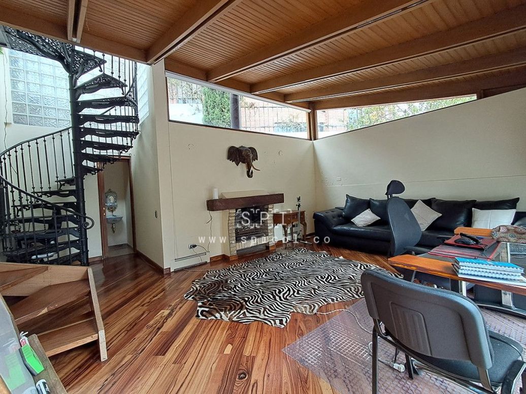 Casa de 4 alcobas en venta en Bosque De Pinos, Bogotá, 932 m² · foto 16 de 20
