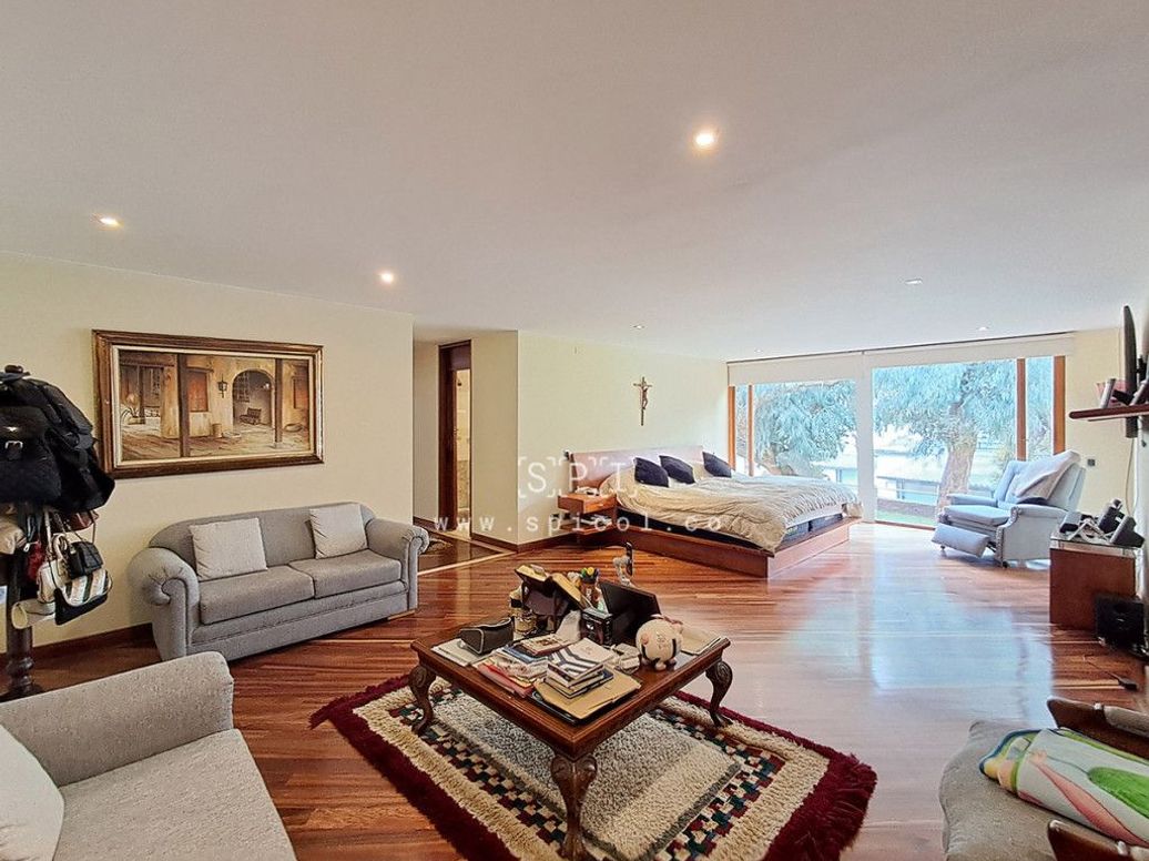 Casa de 4 alcobas en venta en Bosque De Pinos, Bogotá, 932 m² · foto 19 de 20