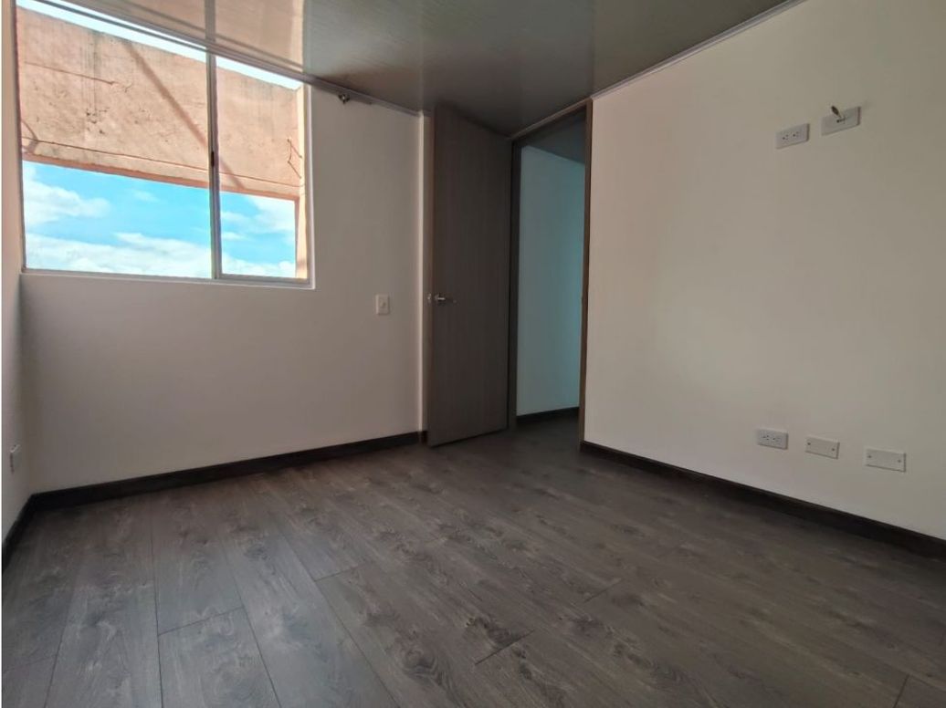 Apartamento de 2 alcobas en venta en Paloquemao, Bogotá, 40 m² · foto 12 de 14