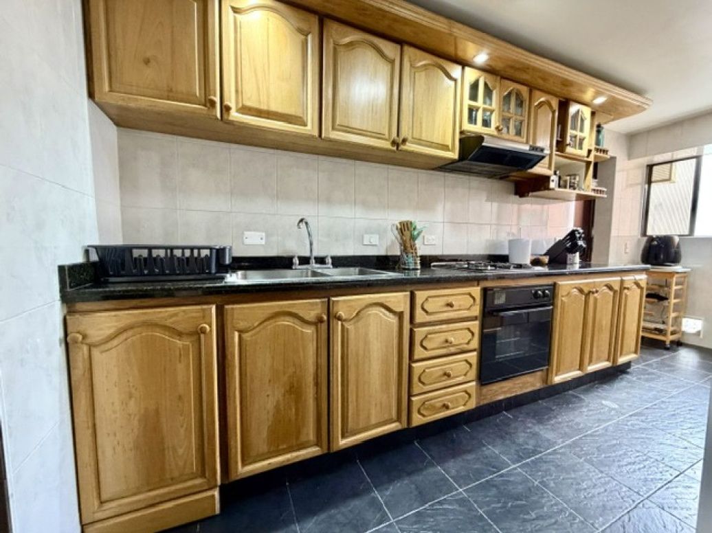 Apartamento en venta en Santa Barbara Central, Bogotá · foto 11 de 20