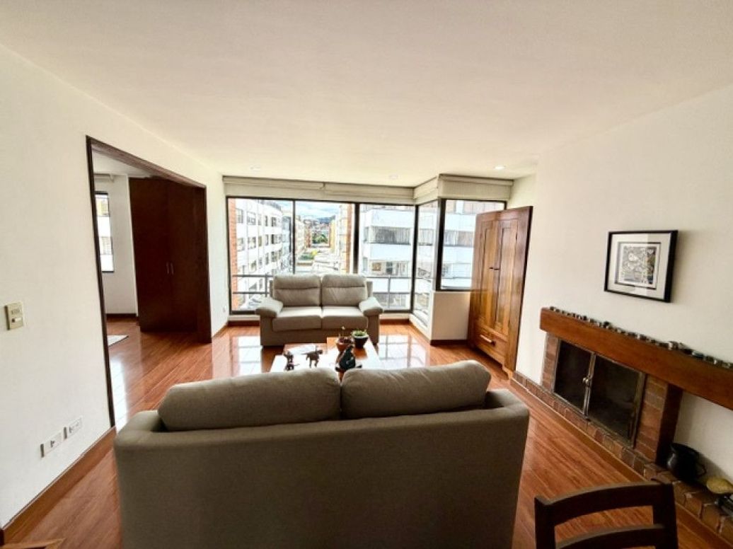 Apartamento en venta en Santa Barbara Central, Bogotá · foto 6 de 20