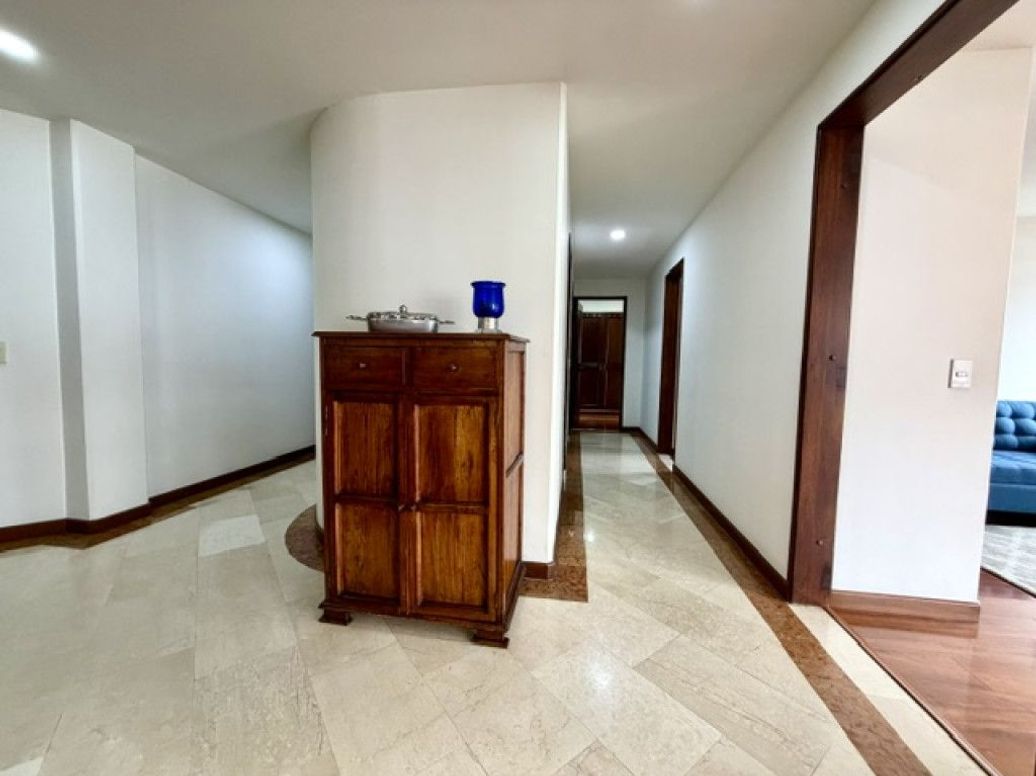 Apartamento en venta en Santa Barbara Central, Bogotá · foto 18 de 20