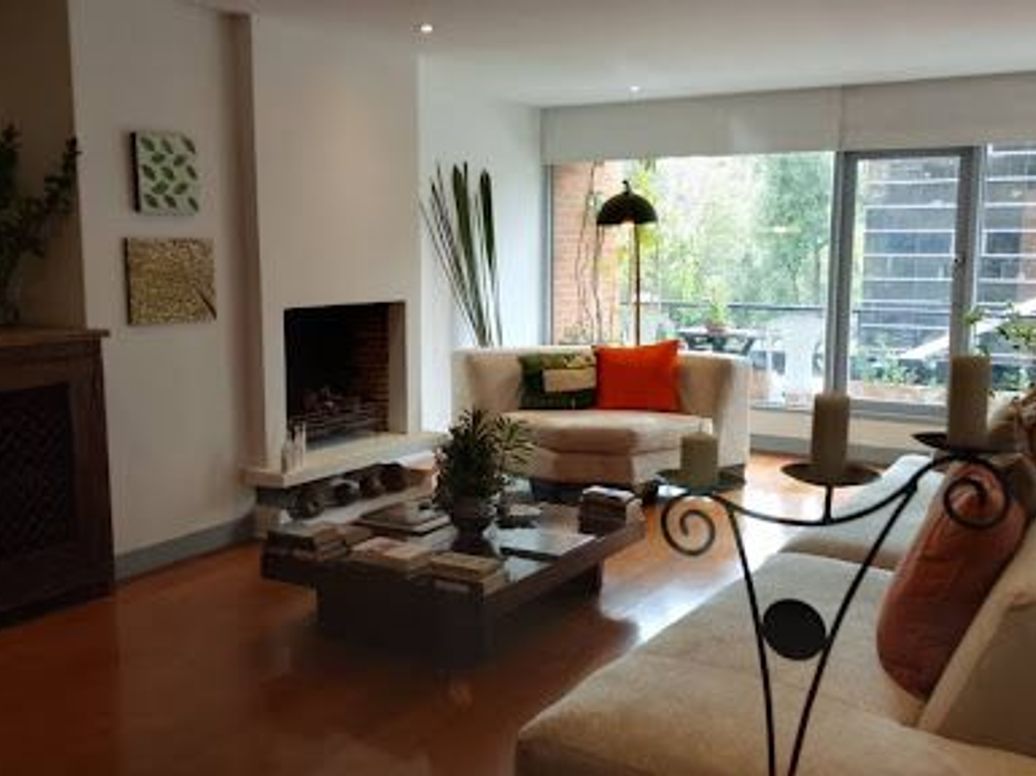 Apartamento de 3 alcobas en venta en Chicó Norte, Bogotá, 147 m² · foto 2 de 20