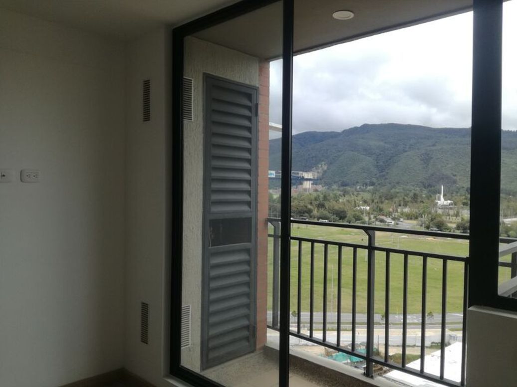 Apartamento de 3 alcobas en venta en Casa Blanca, Bogotá, 71 m² · foto 16 de 20