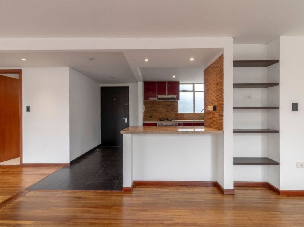 Apartamento de 1 alcoba en venta en Quinta Camacho, Bogotá, 88 m² · foto 6 de 15