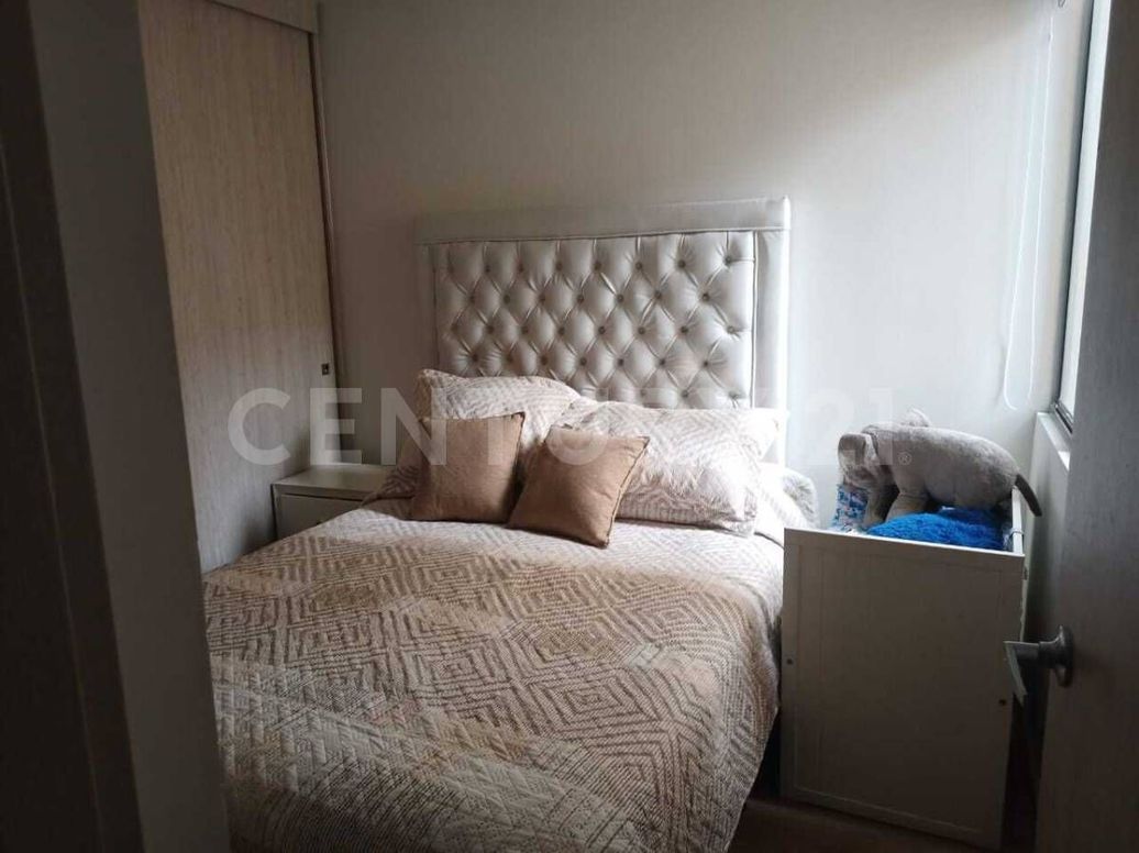 Apartamento de 3 alcobas en venta en El Vergel, Bogotá, 66 m² · foto 7 de 20