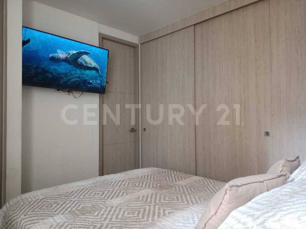Apartamento de 3 alcobas en venta en El Vergel, Bogotá, 66 m² · foto 8 de 20