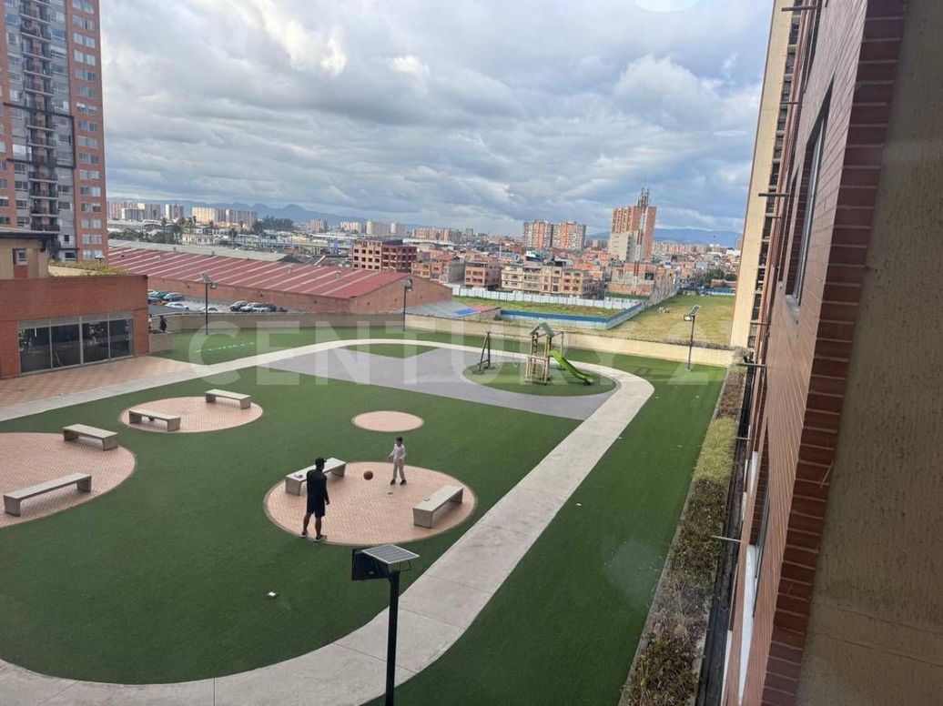 Apartamento de 3 alcobas en venta en El Vergel, Bogotá, 66 m² · foto 15 de 20