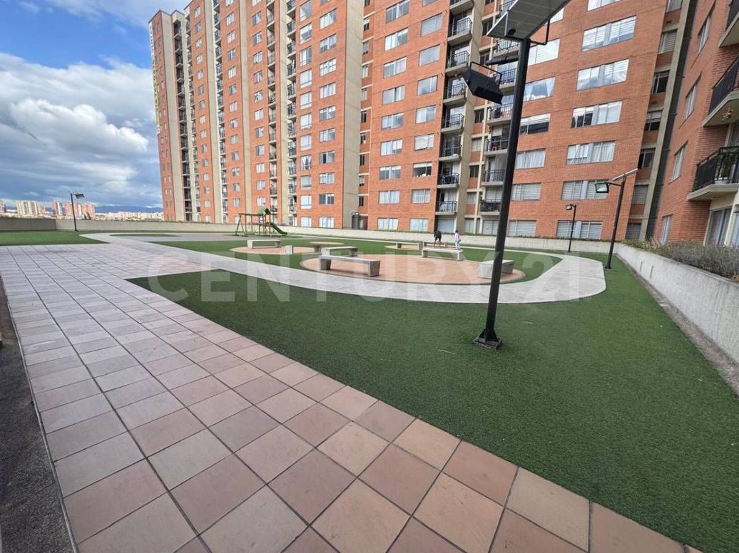 Apartamento de 3 alcobas en venta en El Vergel, Bogotá, 66 m² · foto 20 de 20