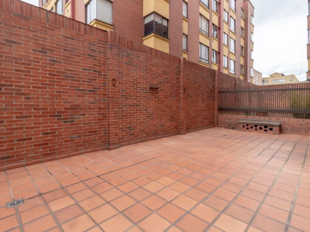 Apartamento de 2 alcobas en venta en Victoria Norte, Bogotá, 69 m² · foto 17 de 20