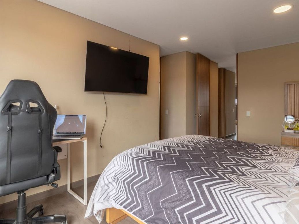 Apartamento de 3 alcobas en venta en Andes Norte, Bogotá, 154 m² · foto 18 de 20