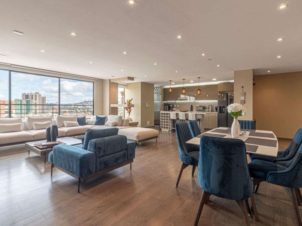 Apartamento de 3 alcobas en venta en Andes Norte, Bogotá, 154 m² · foto 4 de 20