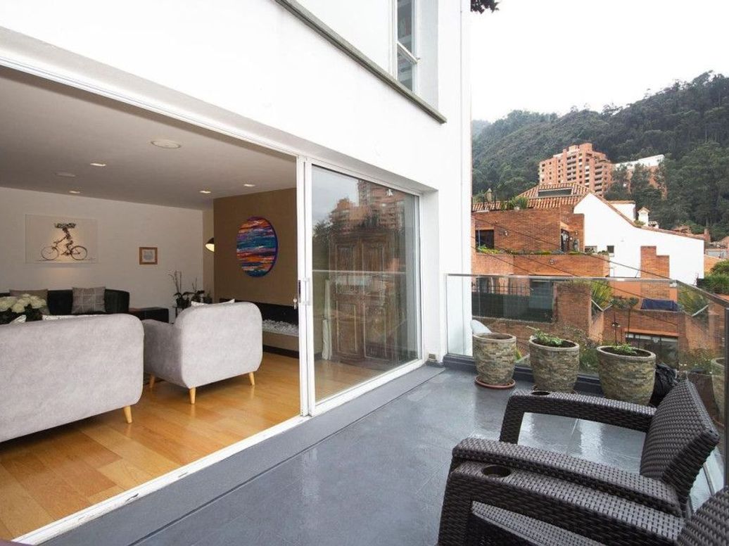 Apartamento de 3 alcobas en venta en El Refugio, Bogotá, 230 m² · foto 20 de 20
