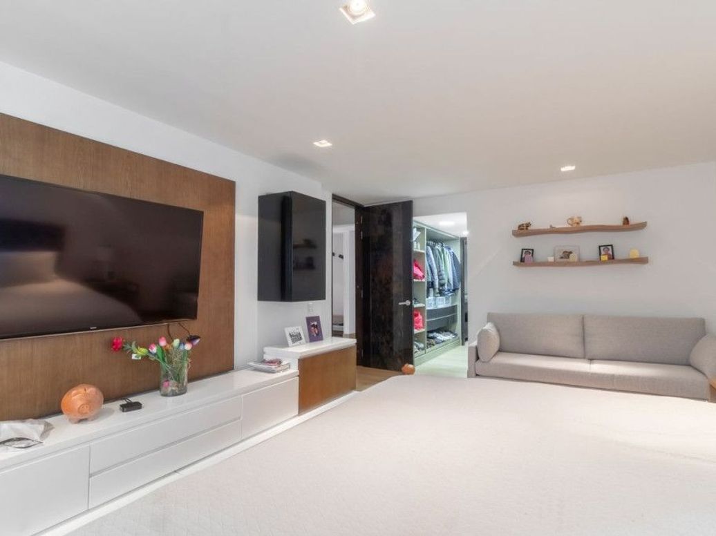 Apartamento de 3 alcobas en venta en El Refugio, Bogotá, 230 m² · foto 16 de 20