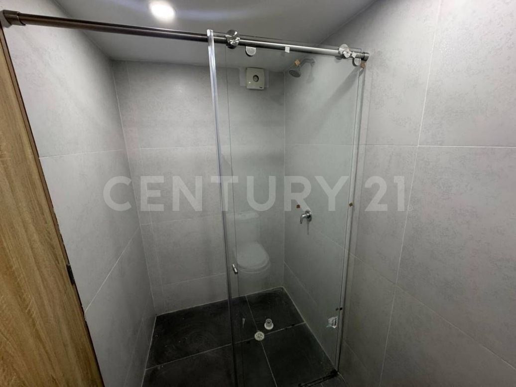 Apartaestudio en venta en Modelia, Bogotá, 28 m² · foto 5 de 10