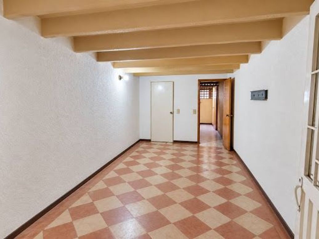Casa de 4 alcobas en venta en La Clarita, Bogotá, 151 m² · foto 5 de 20