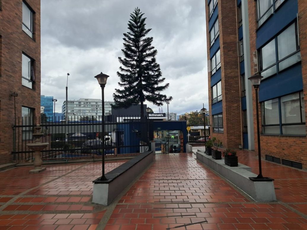 Apartamento de 3 alcobas en venta en Jorge Eliécer Gaitán, Bogotá, 83 m² · foto 19 de 20