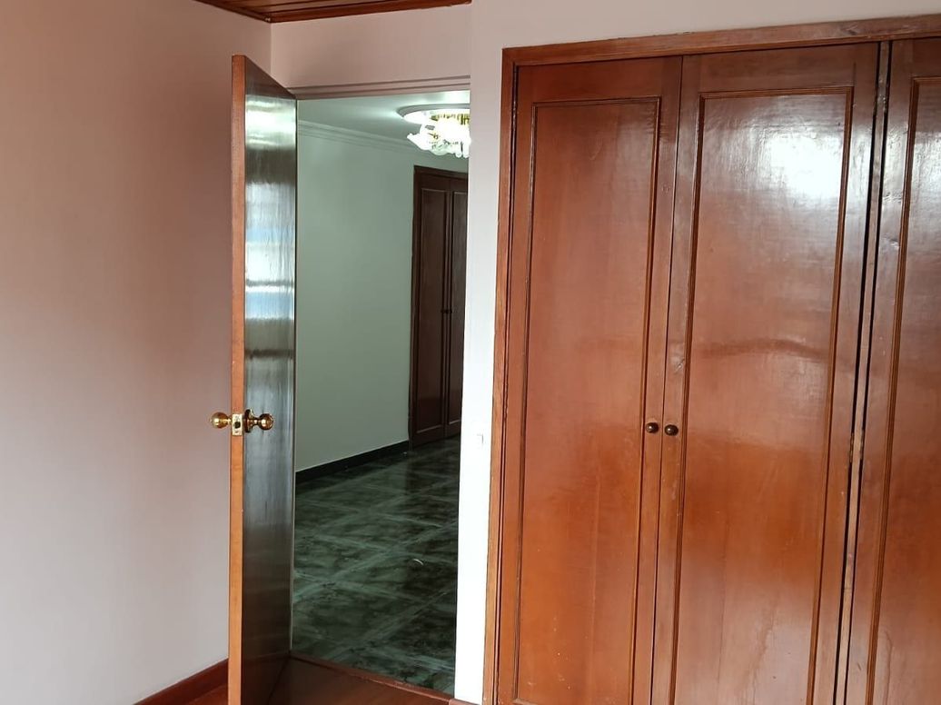 Apartamento de 3 alcobas en venta en Jorge Eliécer Gaitán, Bogotá, 83 m² · foto 4 de 20