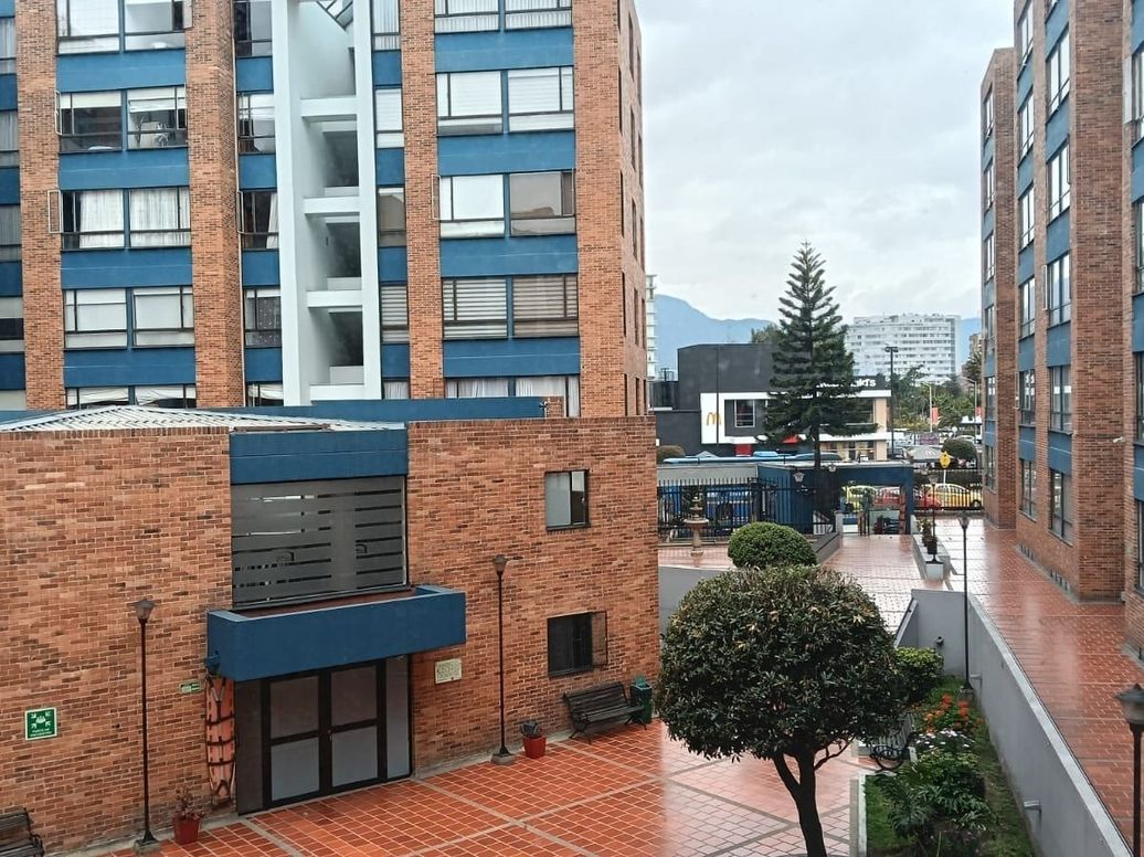 Apartamento de 3 alcobas en venta en Jorge Eliécer Gaitán, Bogotá, 83 m² · foto 6 de 20